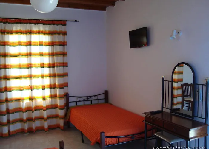 Marina Blue Konukevi Ornos (Mykonos)