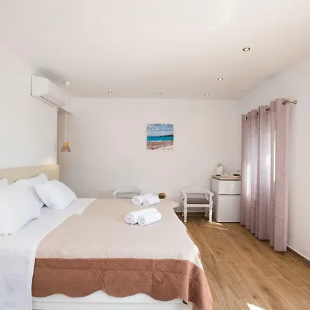 Marina Blue Gæstehus Ornos (Mykonos)