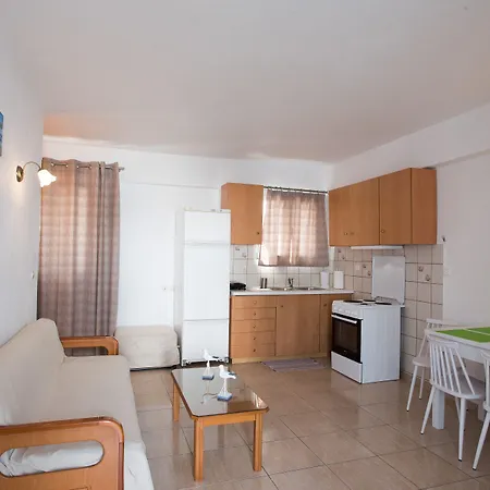 Casa de hóspedes Marina Blue Ornos (Mykonos)